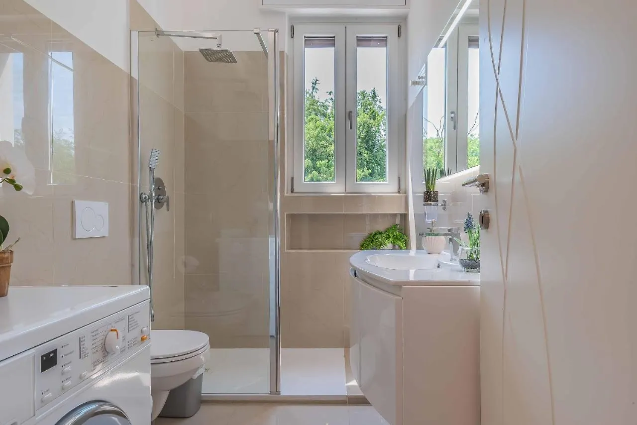 Luxury Apartment Malpensa كاردانو آل كامبو